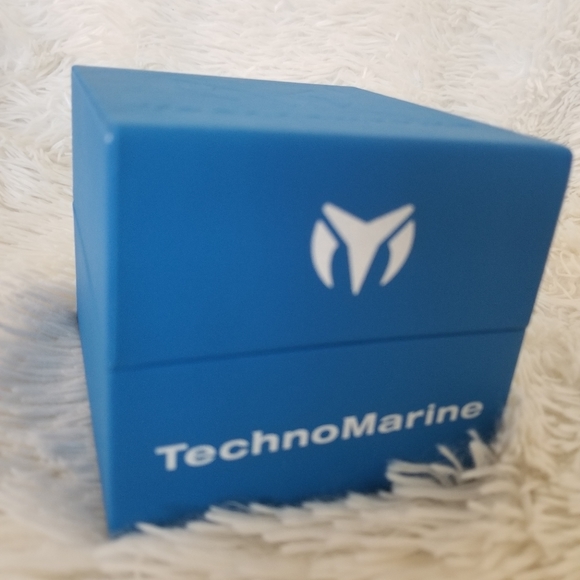 SOLD ❤ Technomarine Women's Watch - Picture 5 of 5